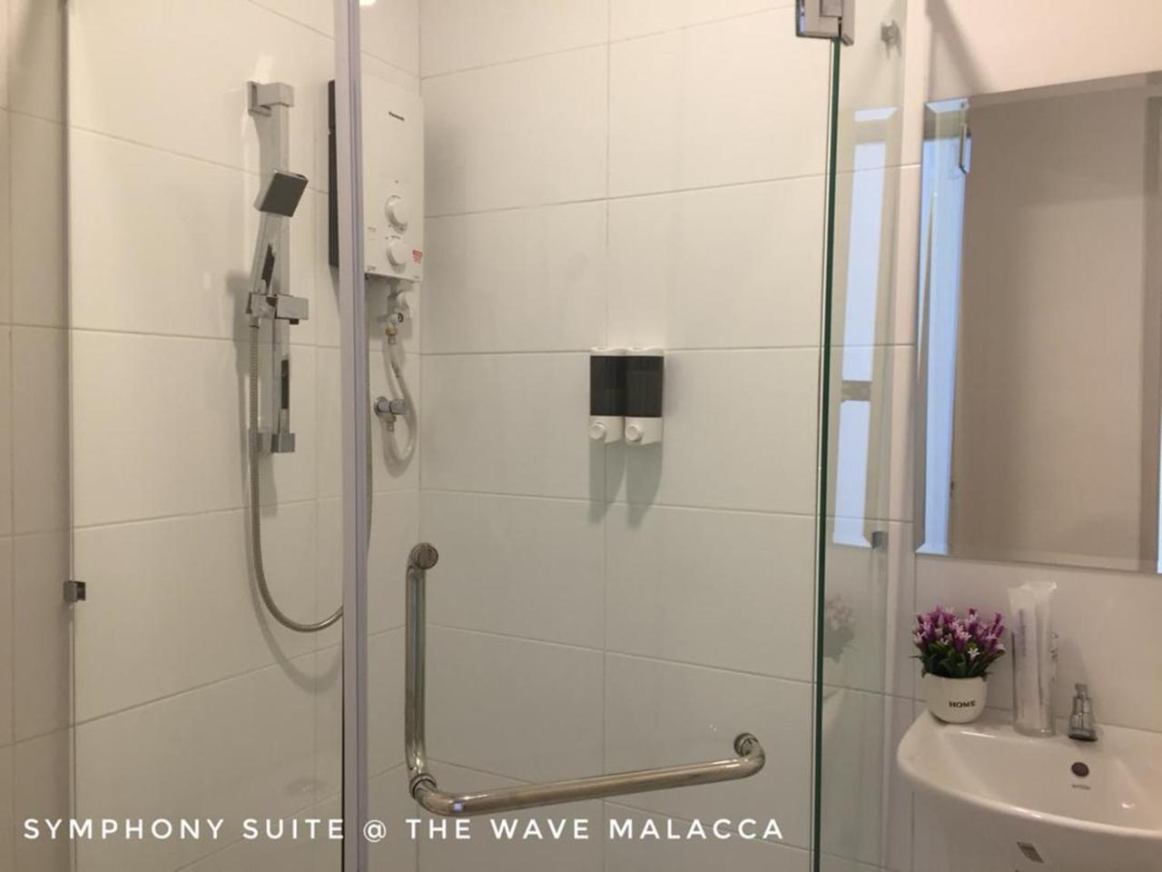 Symphony Suite @ The Wave Malacca Exterior photo